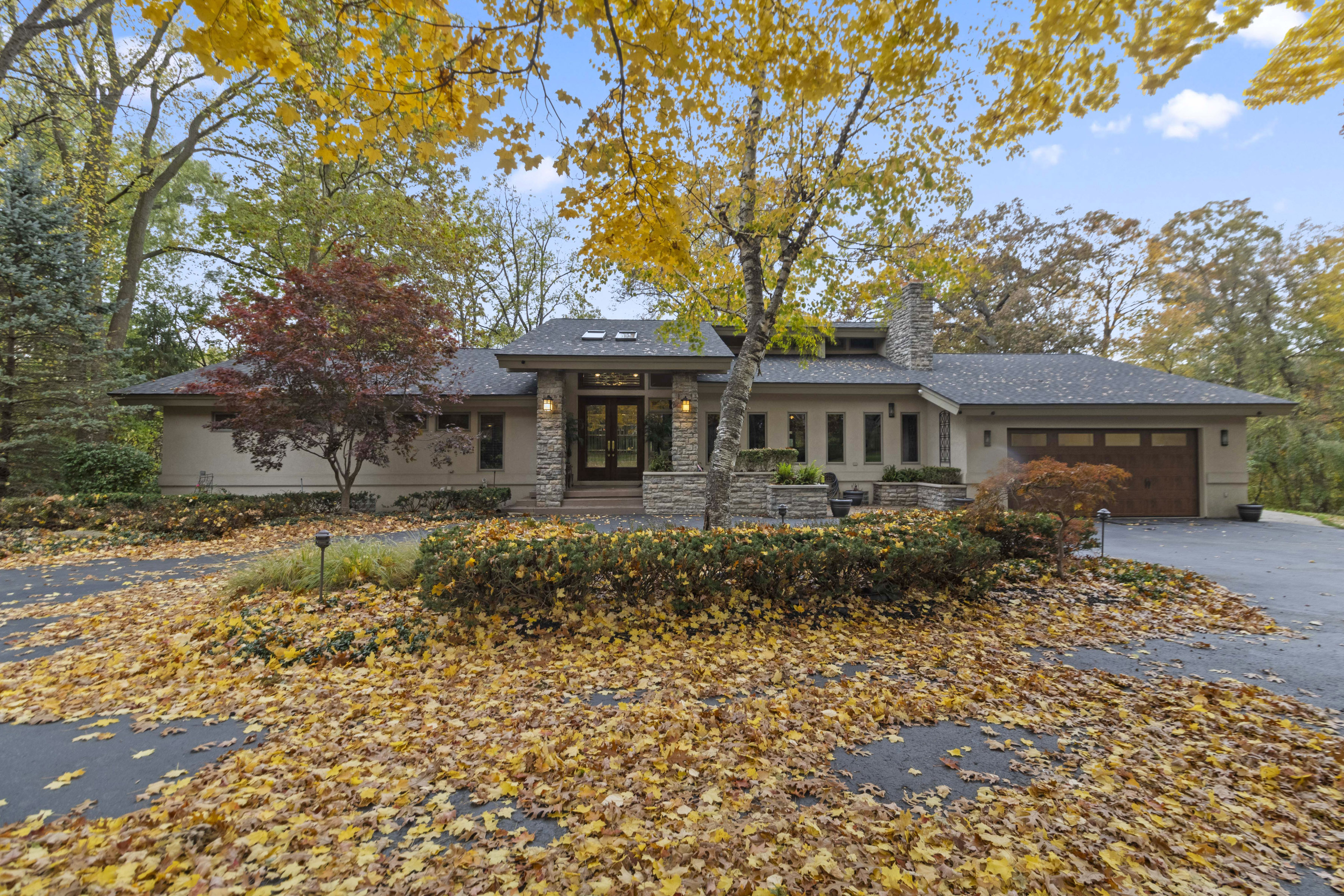 39401 Cypress St, Clinton Twp, MI 48036 header image.