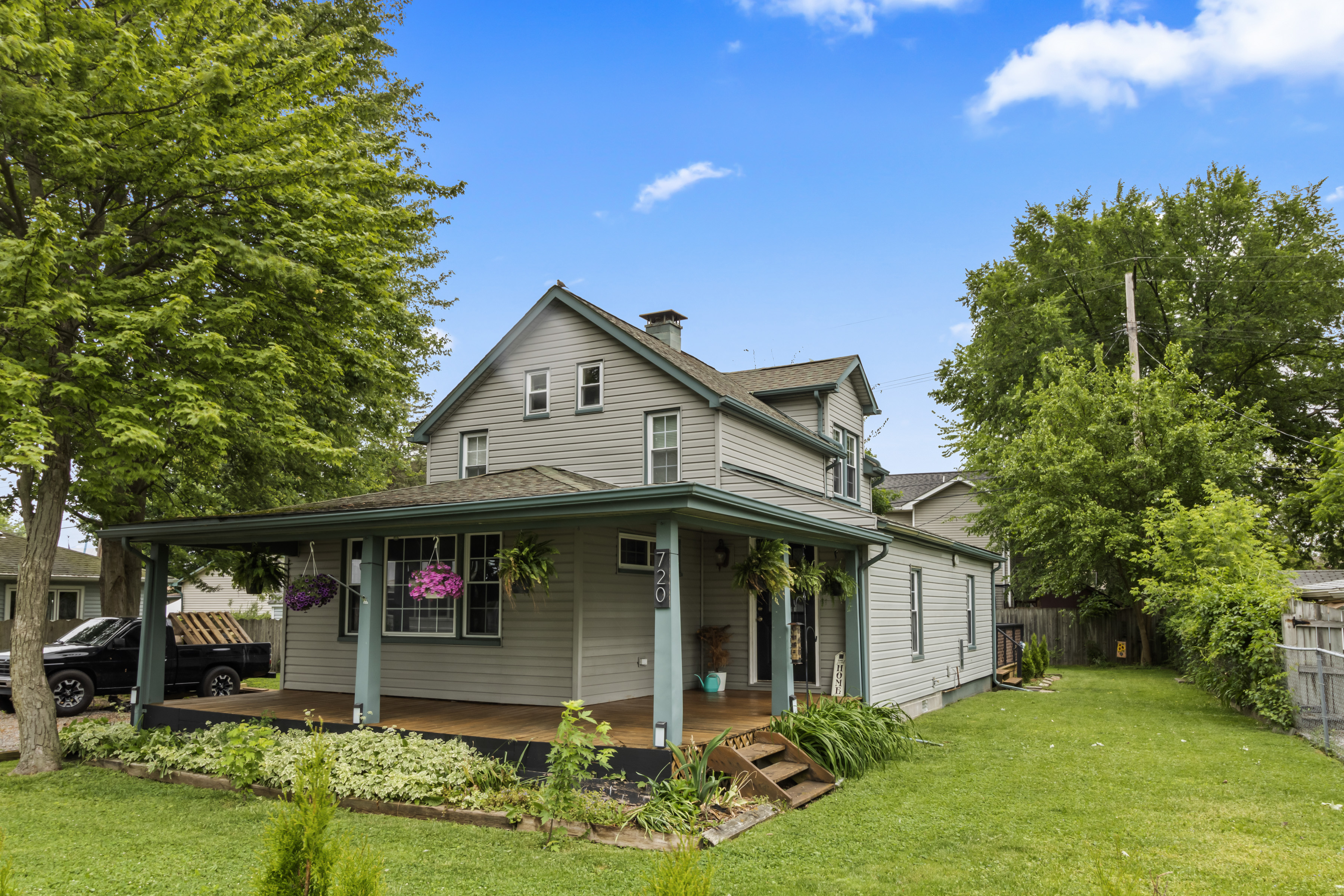 720 Townsend Dr, Algonac, MI 48001 header image.