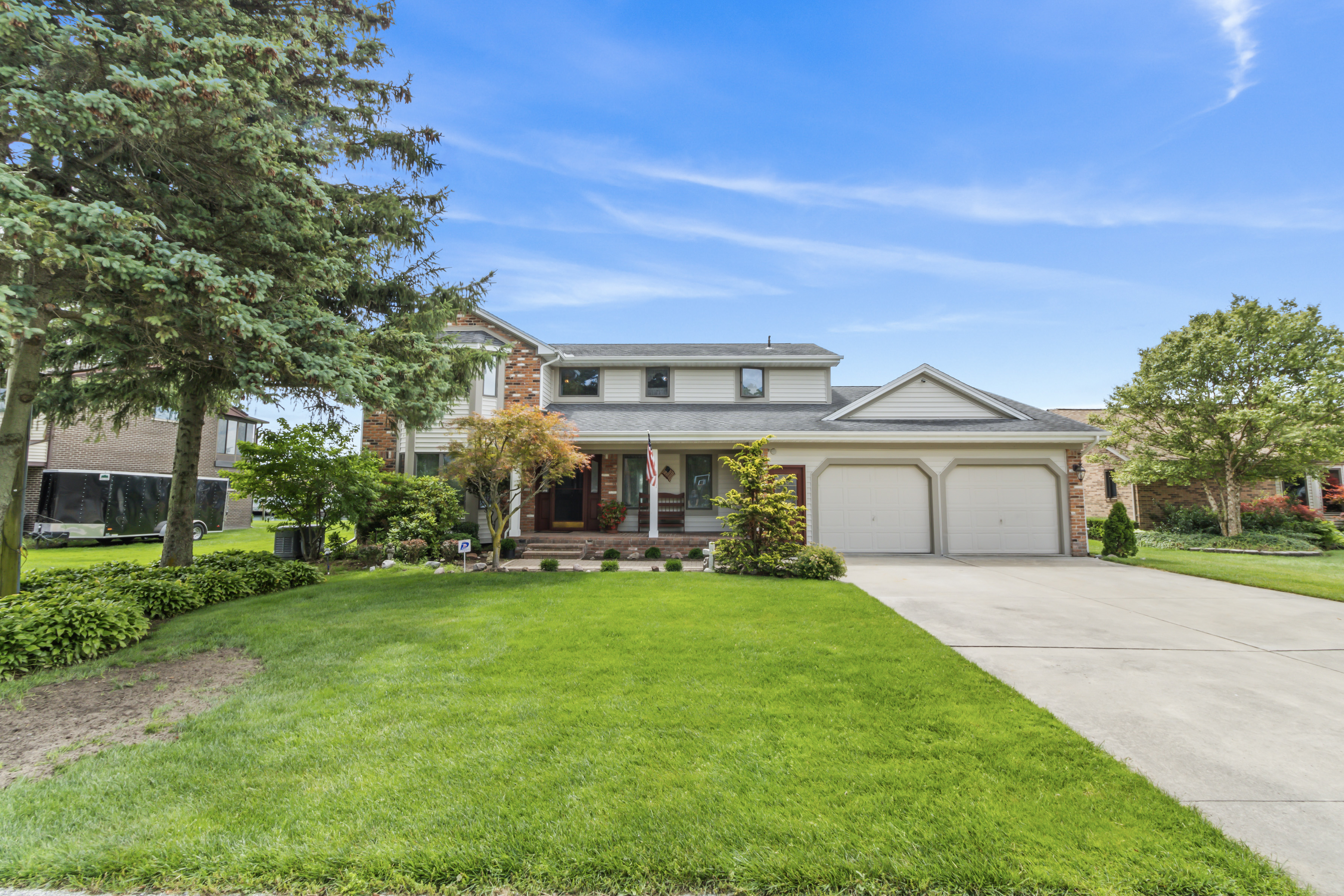 7353 Flamingo Rd, Algonac, MI 48001 header image.