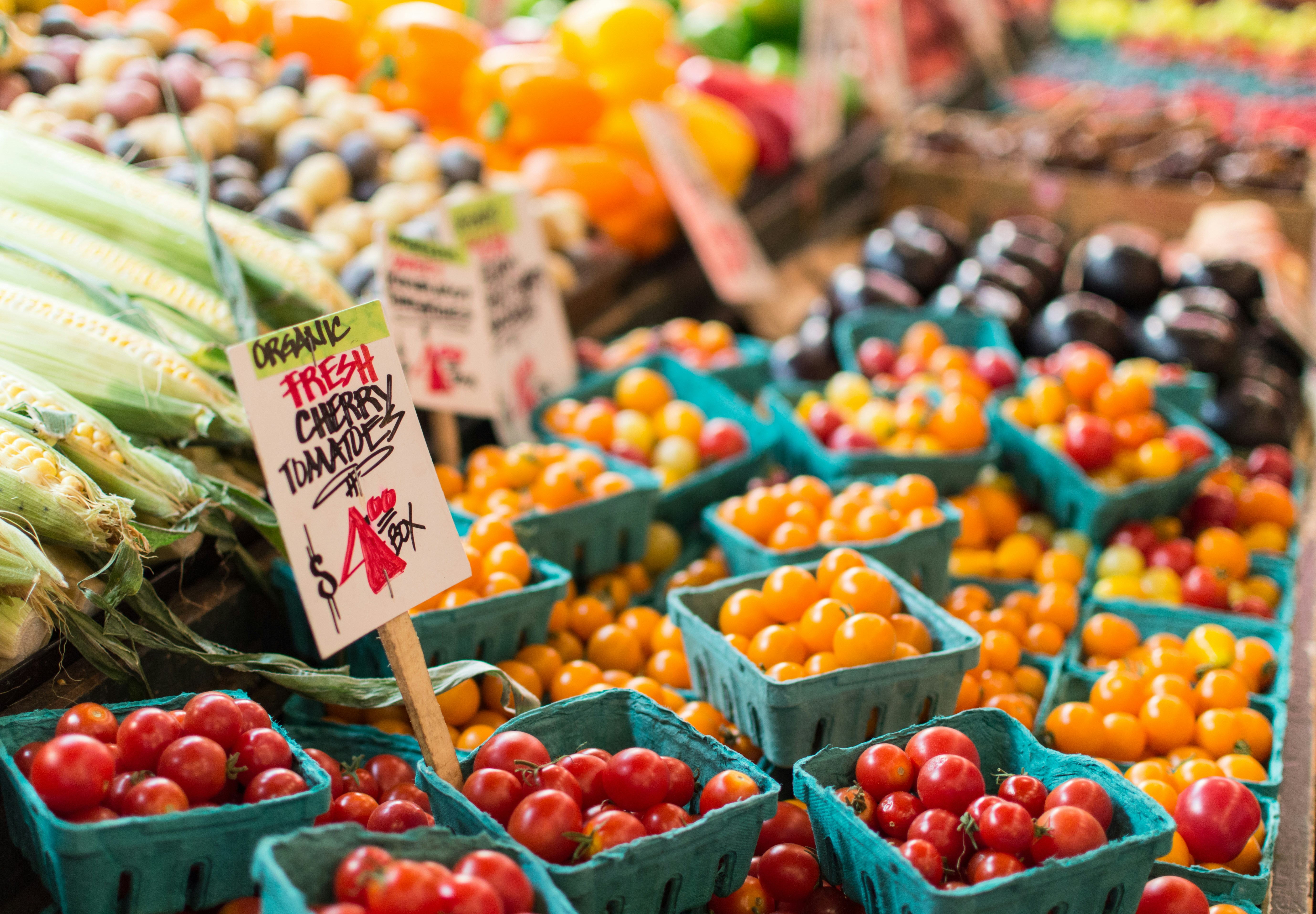 Local Farmers Markets, Co-ops, and Seasonal Produce Guide header image.