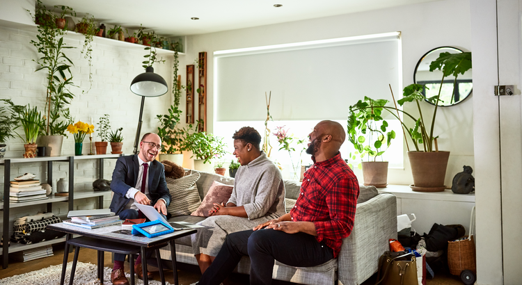 Avoid These Common Mistakes After Applying for a Mortgage header image.