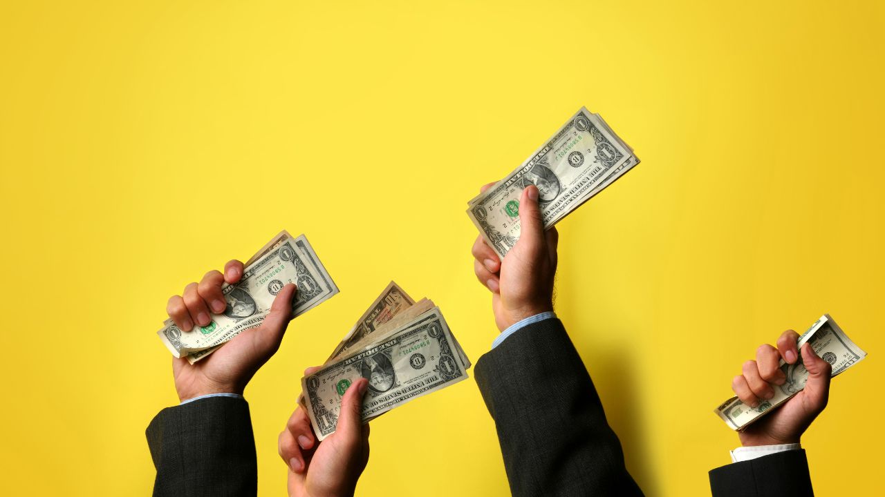 How to Generate Competitive Offers in 2024 header image.