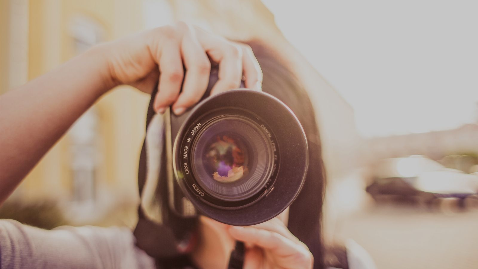 Preparing Your Home for Photographs header image.