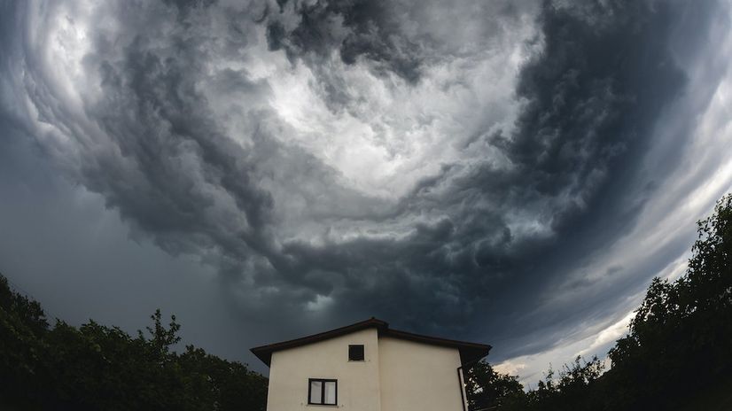 Is Your Home (and Home Insurance) Ready for Extreme Weather? header image.