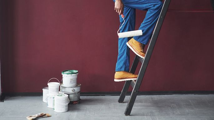 Painting Your House in the Winter: 6 Facts Every Homeowner Should Know header image.