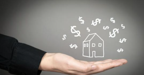 How Much to Offer on a House: Should You Go Below or Above Asking Price? header image.