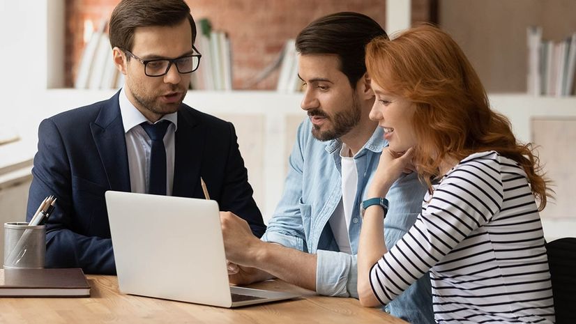 What Sellers Should Look For in an Offer: 4 Factors Other Than Money To Consider header image.