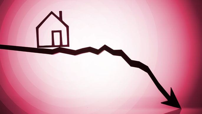 Should You Buy a Home If a Recession Is Imminent? Answers Ahead header image.
