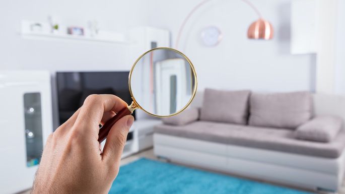 8 Red Flags Home Buyers Will Undoubtedly Notice—and How To Address Them Correctly header image.