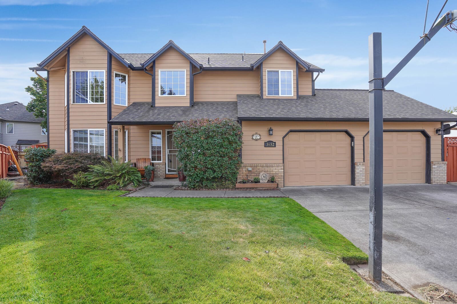 Retreat from the rest of the world! header image.