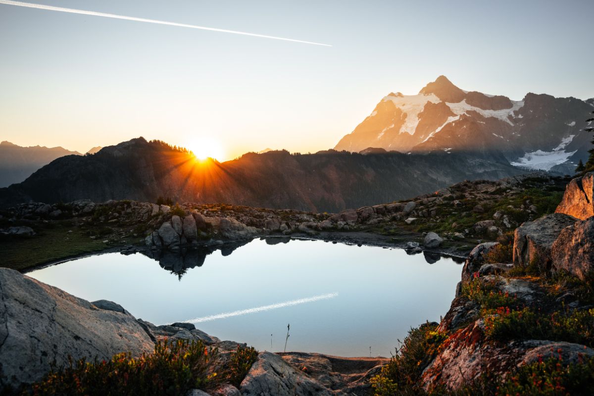 Watch the Sunrise from Artist Point in Whatcom County. Photo by Reilly Kintzele