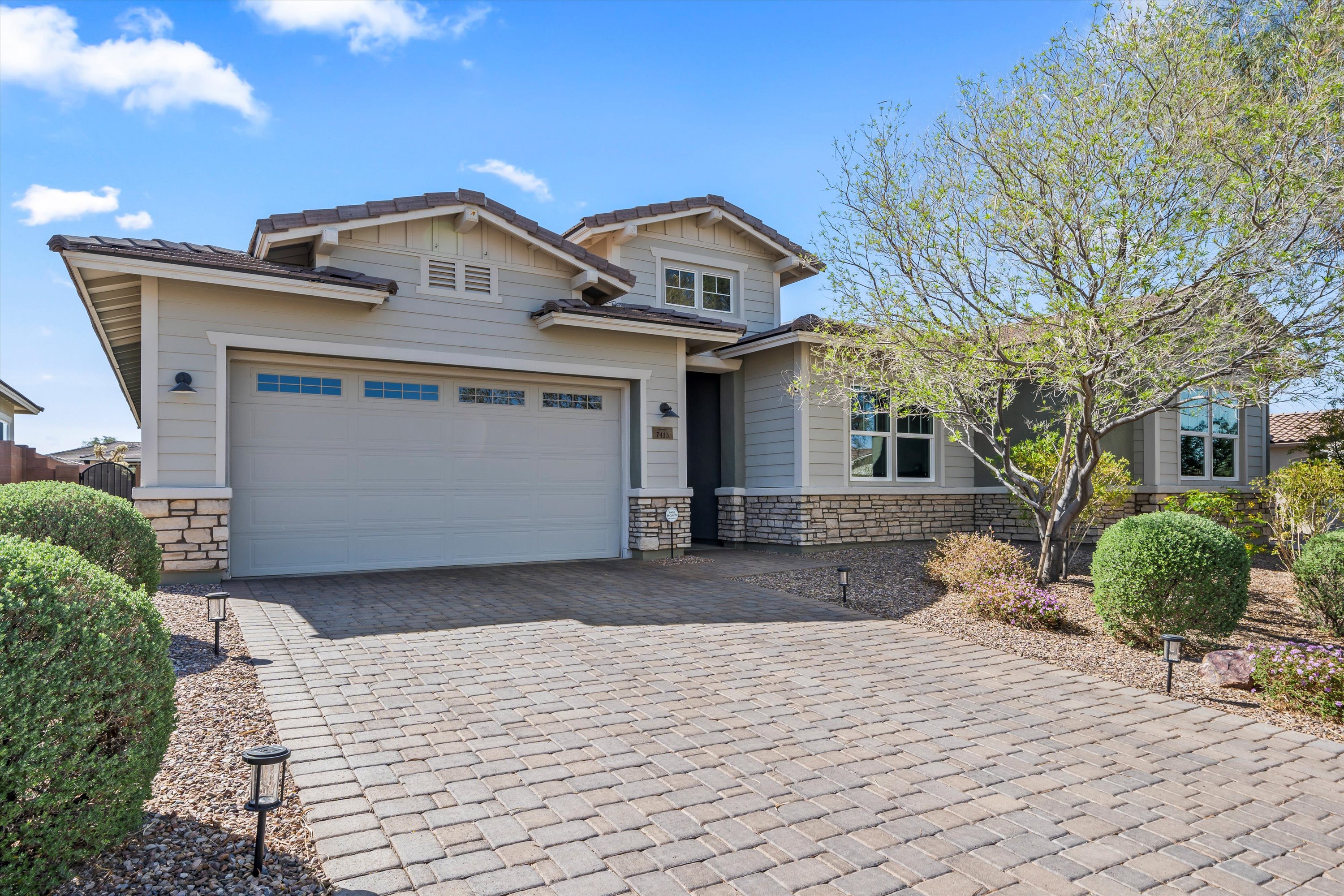 Your House Didn’t Sell. Here’s What To Do Now. header image.