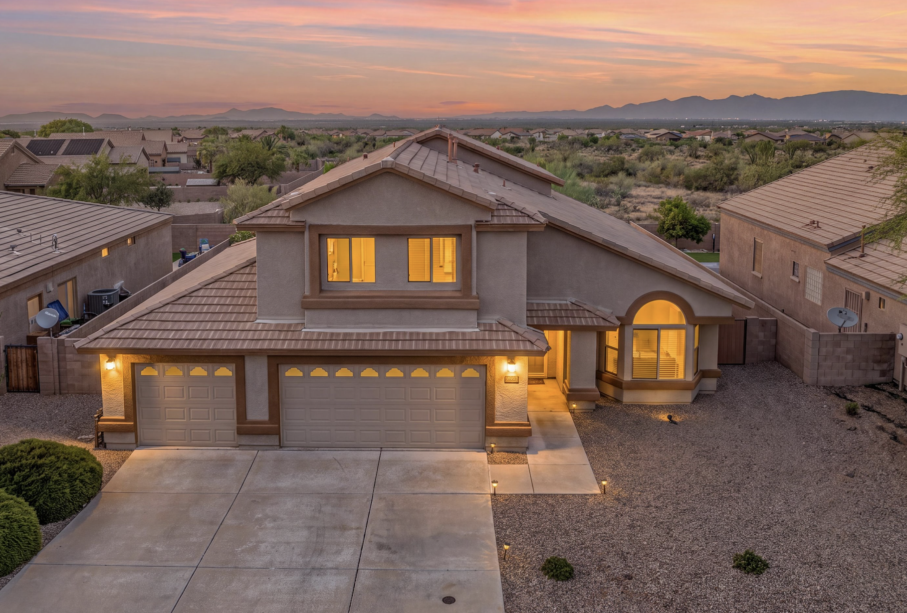Think the Market's at a Standstill? Homes Are Still Selling Every Minute header image.