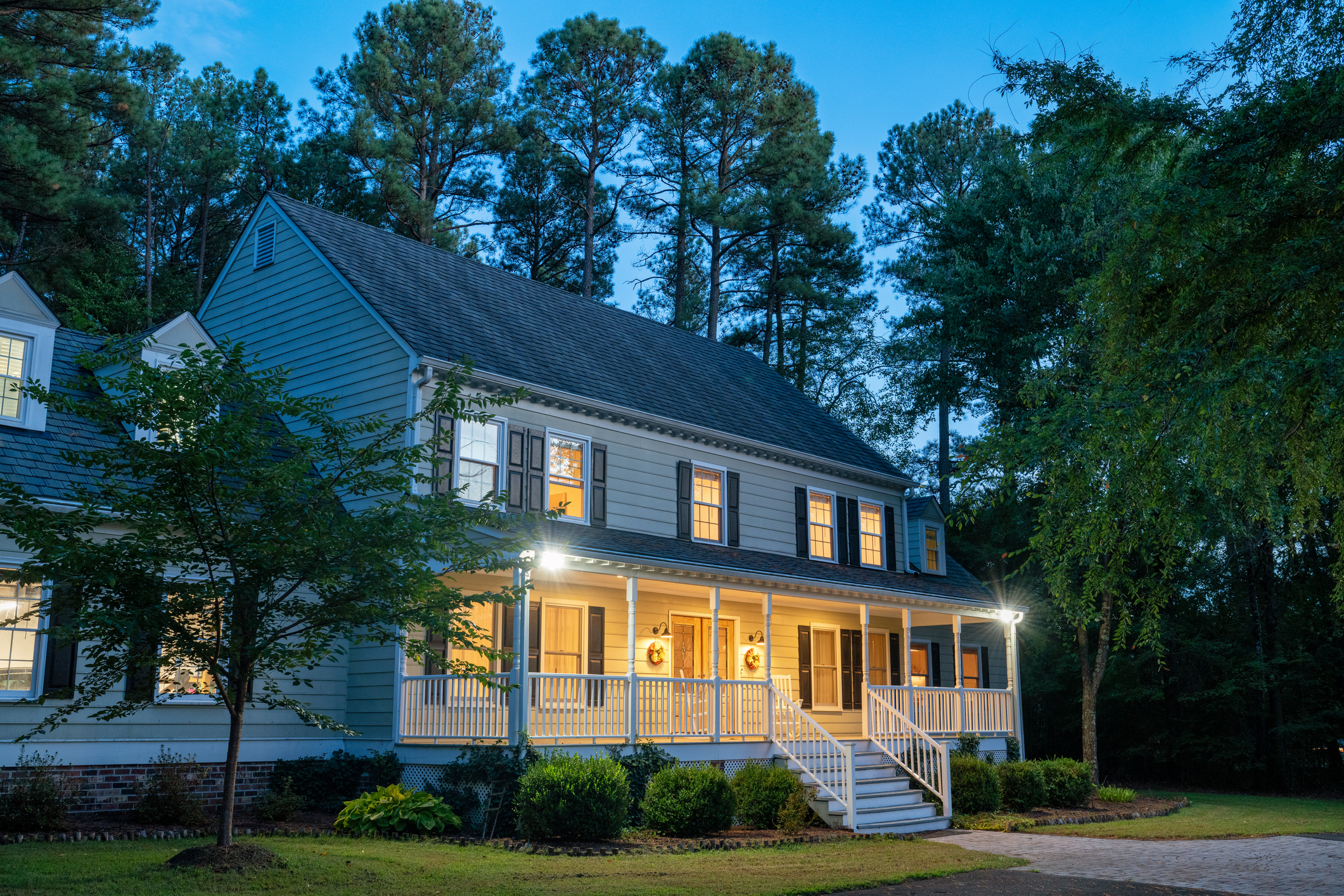 classic New York suburban home