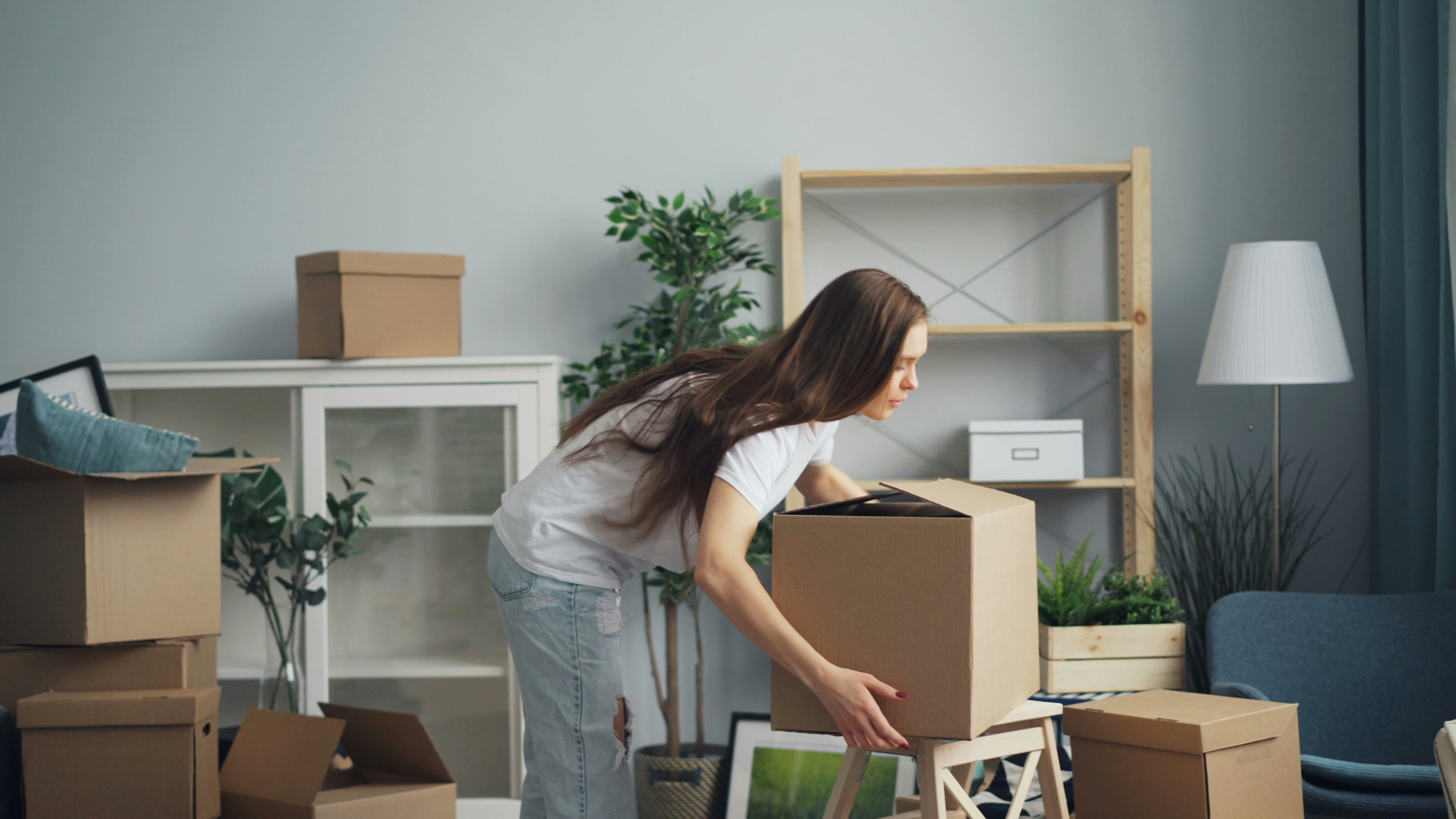 Downsizing Checklist header image.