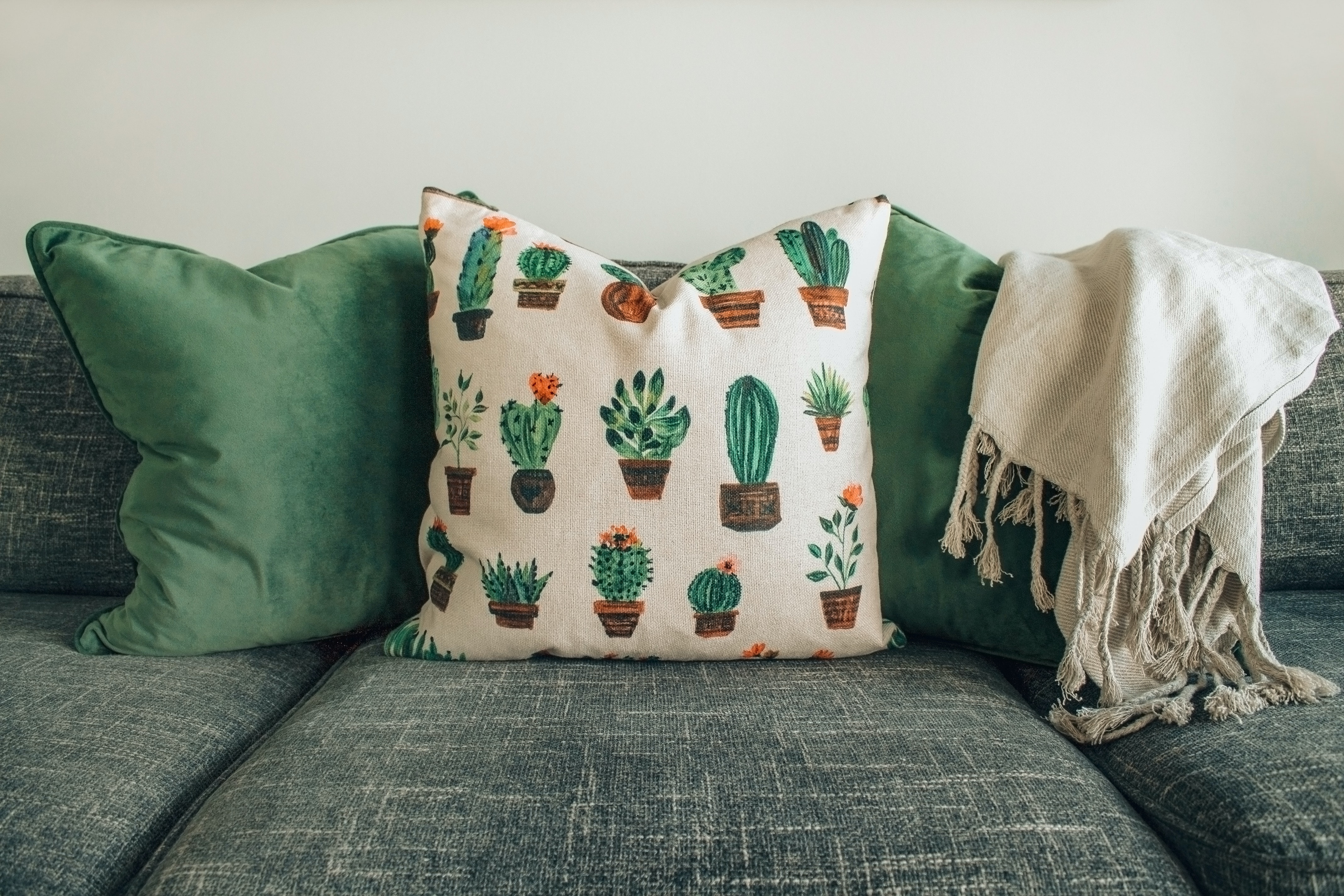 Design Trends to Follow in 2023 header image.