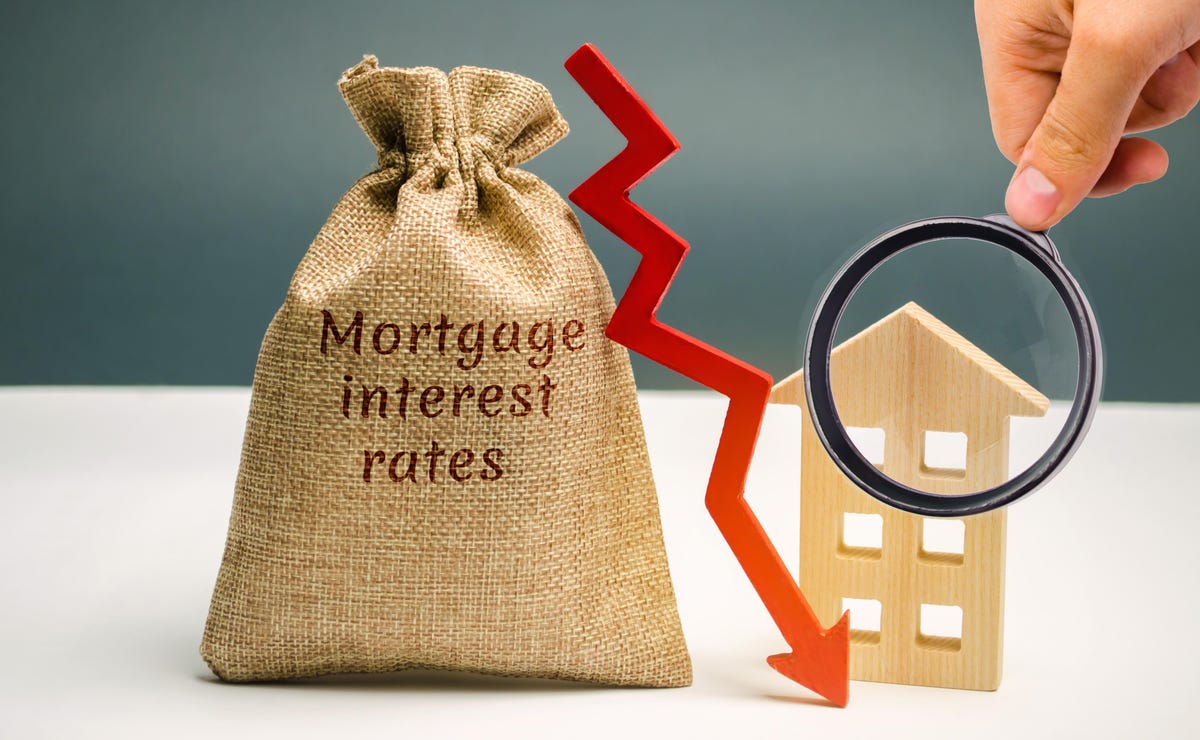 The Drop in Mortgage Rates Brings Good News for Homebuyers header image.