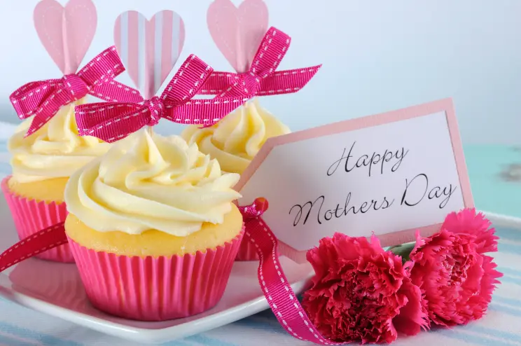 Best Outdoor Mother’s Day Ideas: Where to Take Mom & Perfect Gift Picks for 2025 header image.
