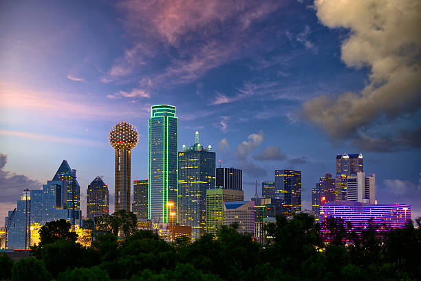 Exploring Downtown Dallas header image.