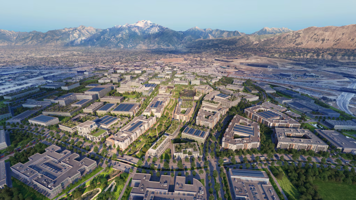 What's in Store for the 2025 Housing Market? header image.