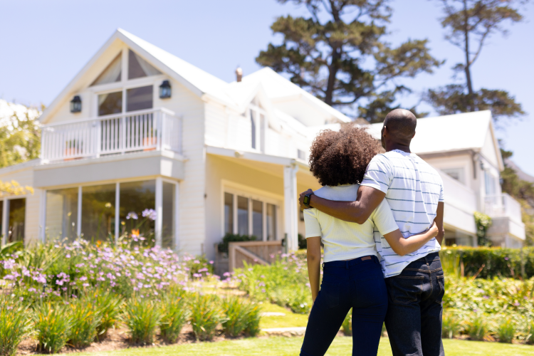 7 REASONS TO OWN A HOME header image.