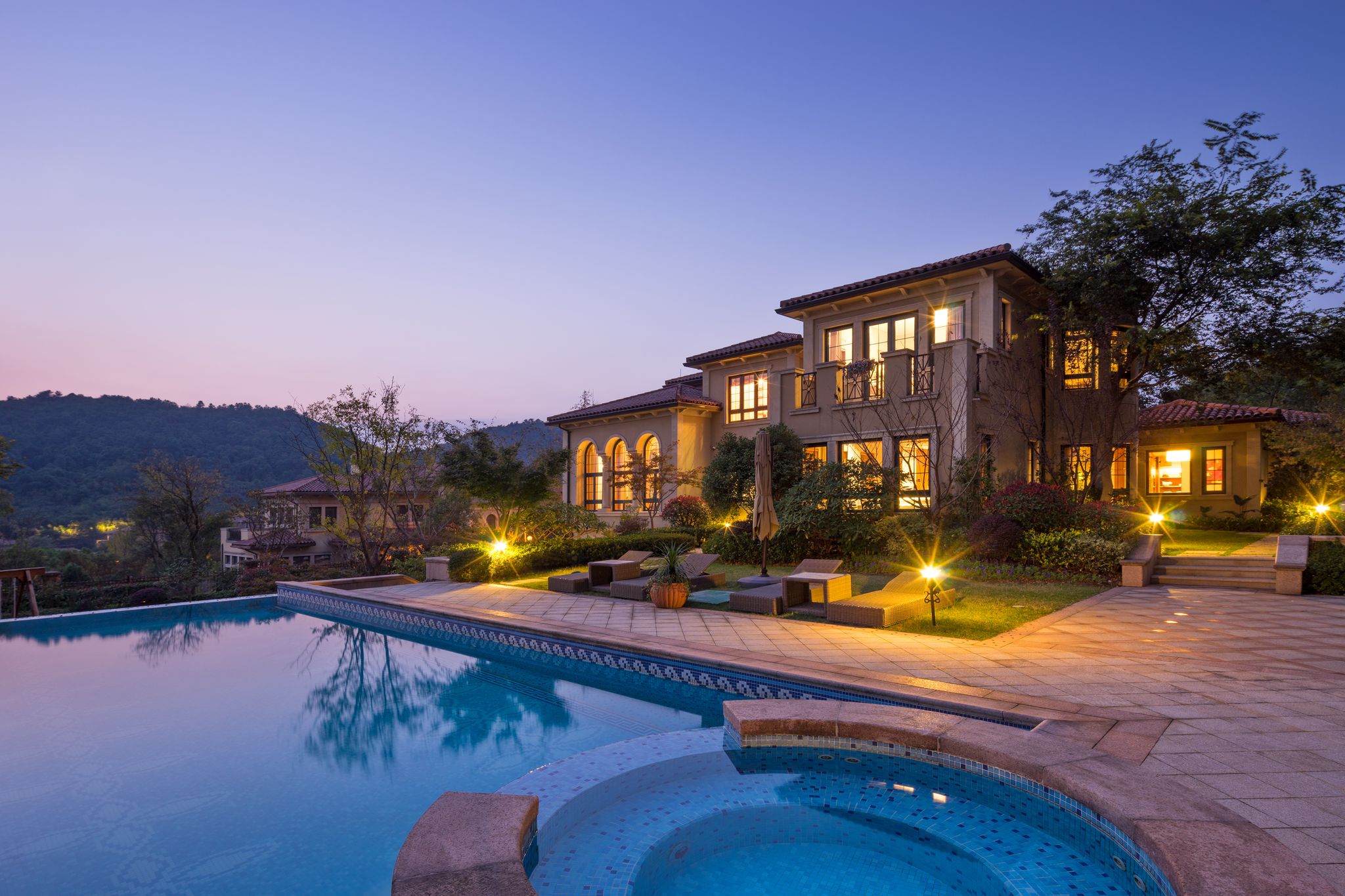 Hill Country Living in Boerne & Bulverde: Your Guide to San Antonio's Scenic Escape header image.