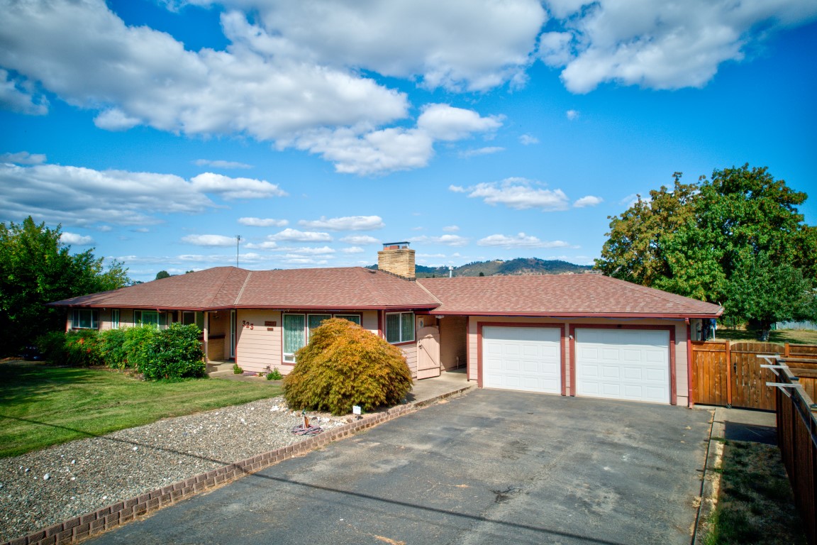 Private Melrose Home with Indoor Pool! header image.