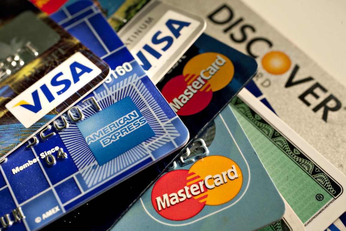 Credit Card Mistakes You Might Be Making header image.