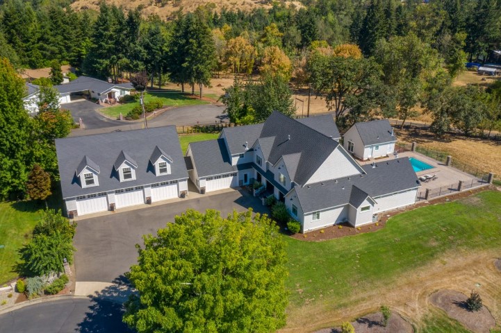 382 River Club Dr: The Lifestyle You’ve Been Waiting for at River Club Estates! header image.