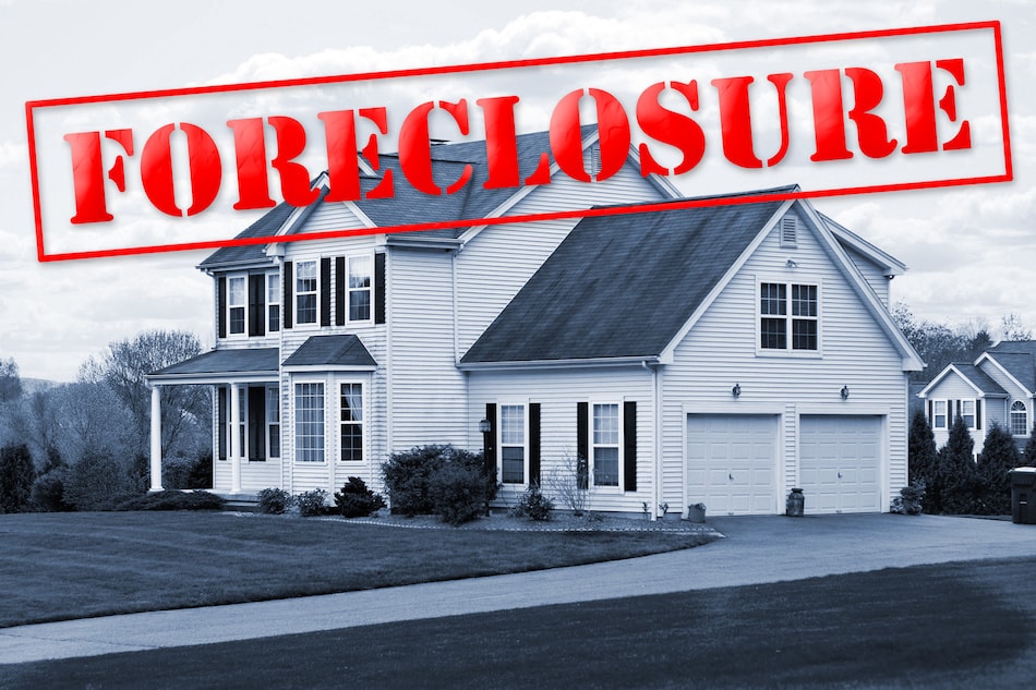 Before You Purchase a Foreclosure header image.