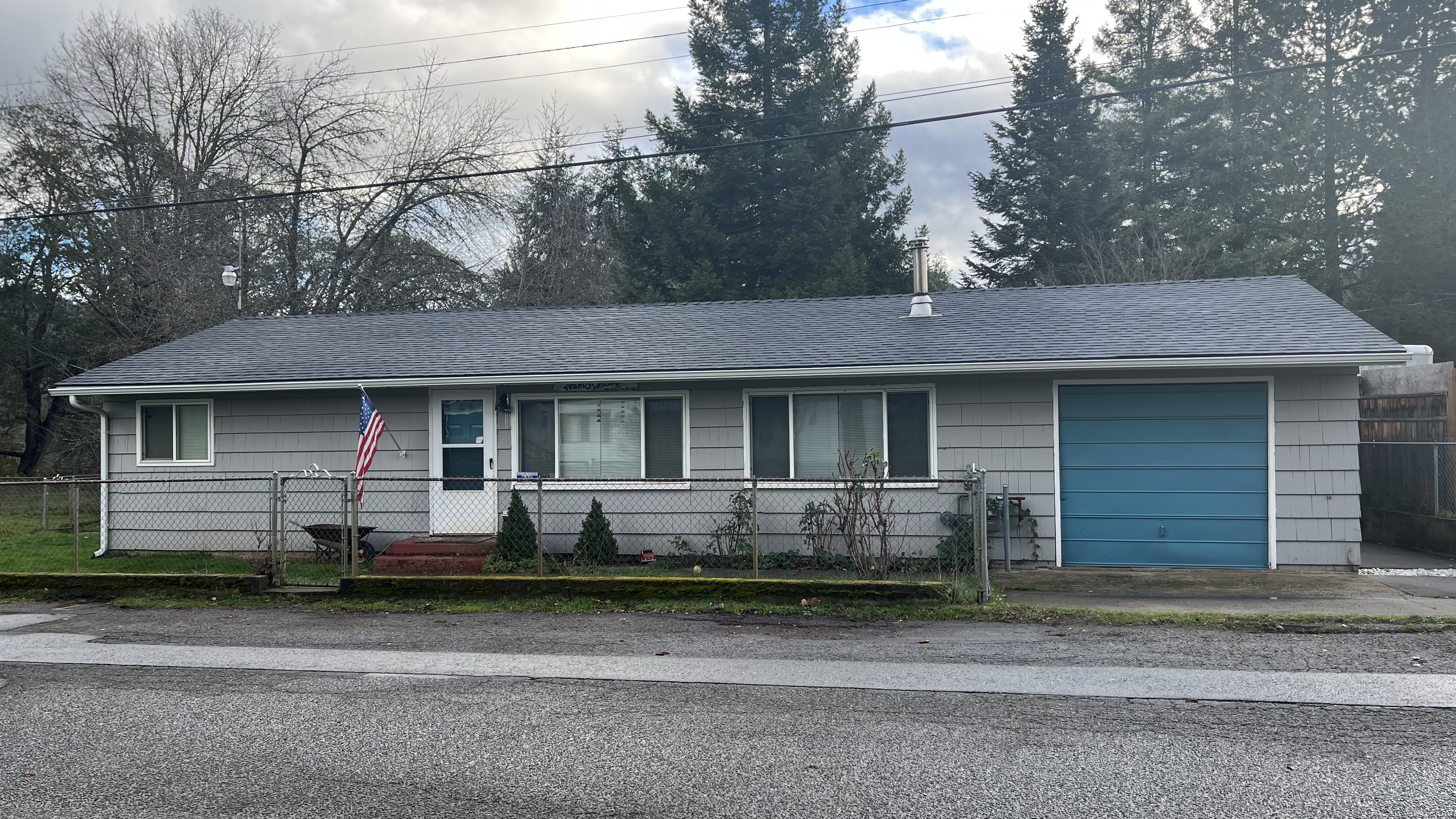 235 N Sixth St header image.