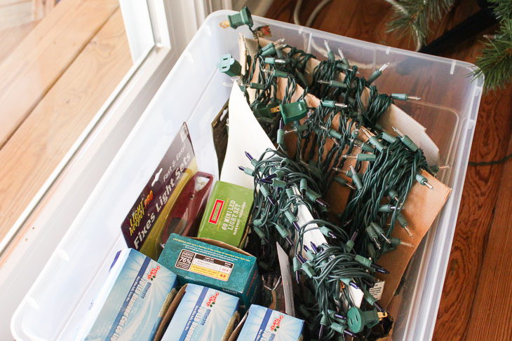 Hacks for Holiday Decor Storage header image.