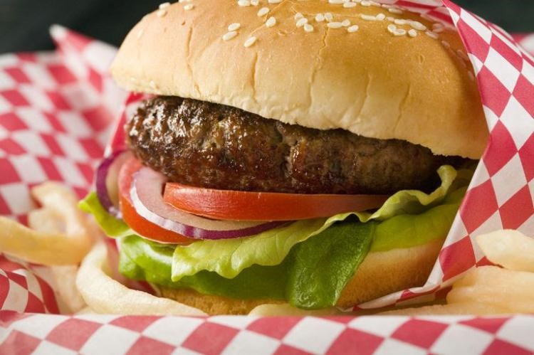 Exploring Roseburg Oregon: Gourmet Burgers and Brew header image.
