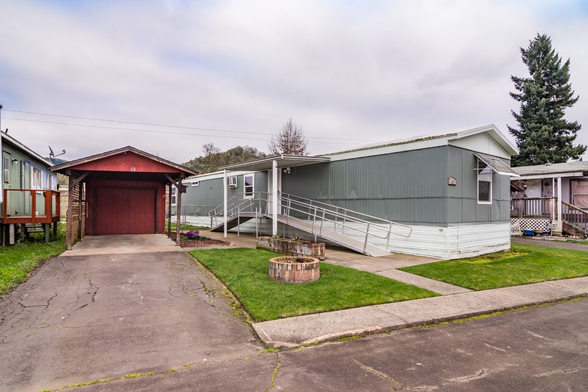 68 Manor Loop: Sherron Estates 2 Bedroom Home! header image.