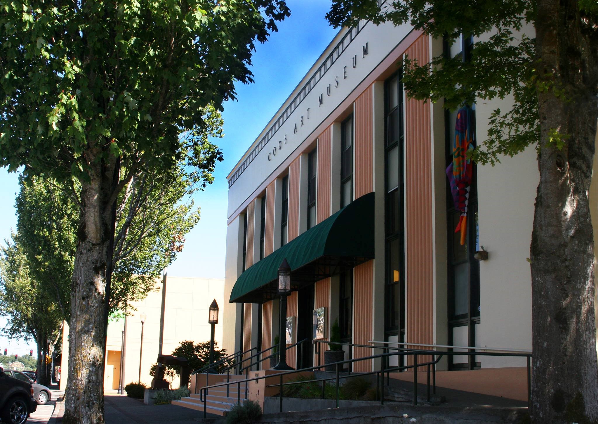 Exploring Roseburg Oregon: Coos Art Museum header image.