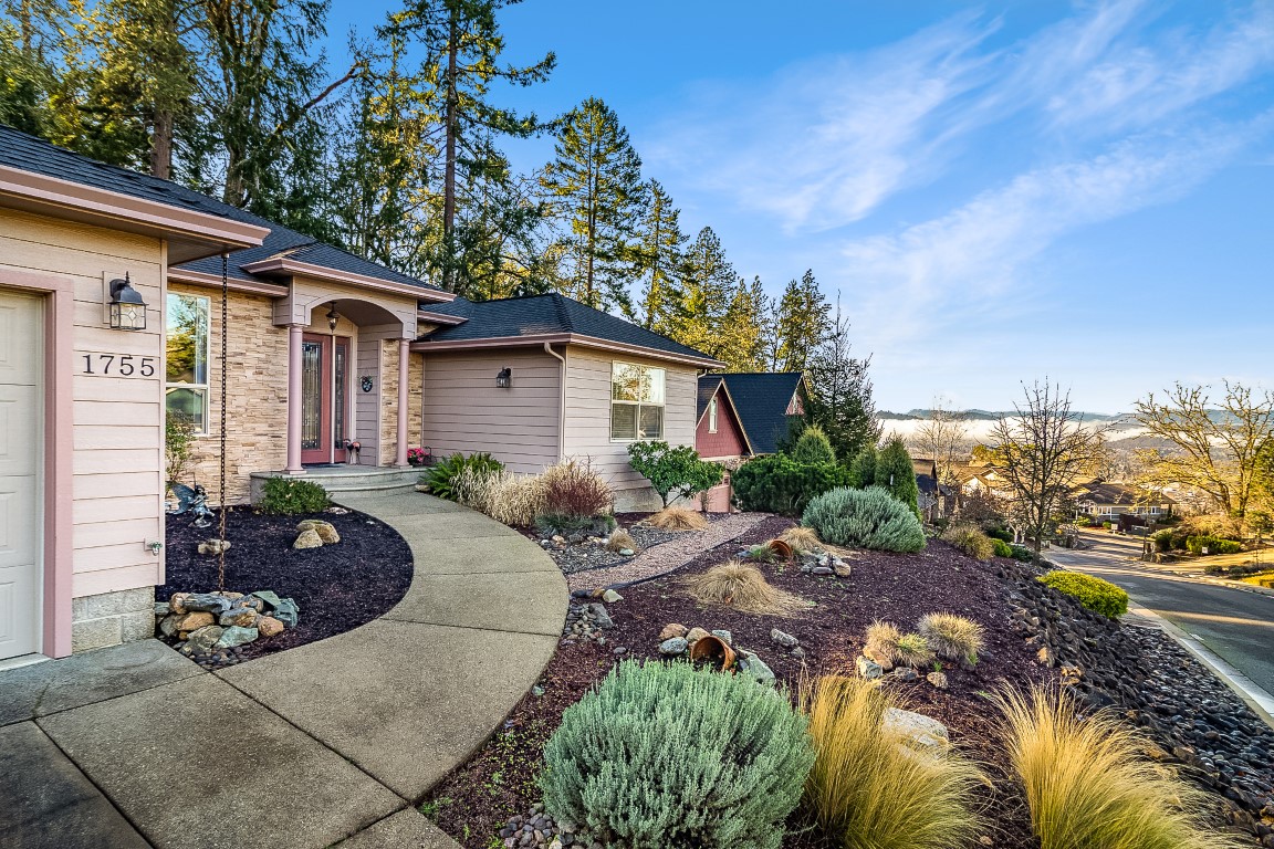 1755 NE Reagan Dr: Custom Home in Rose Village! header image.