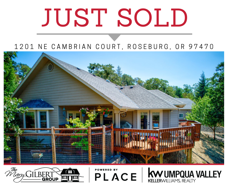 Beautiful Roseburg OR Home in a Park-Like Setting! header image.