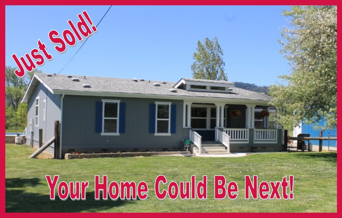 7551 Lookingglass Rd: Efficient Three Bedroom Pool Home on 3 Acres! header image.