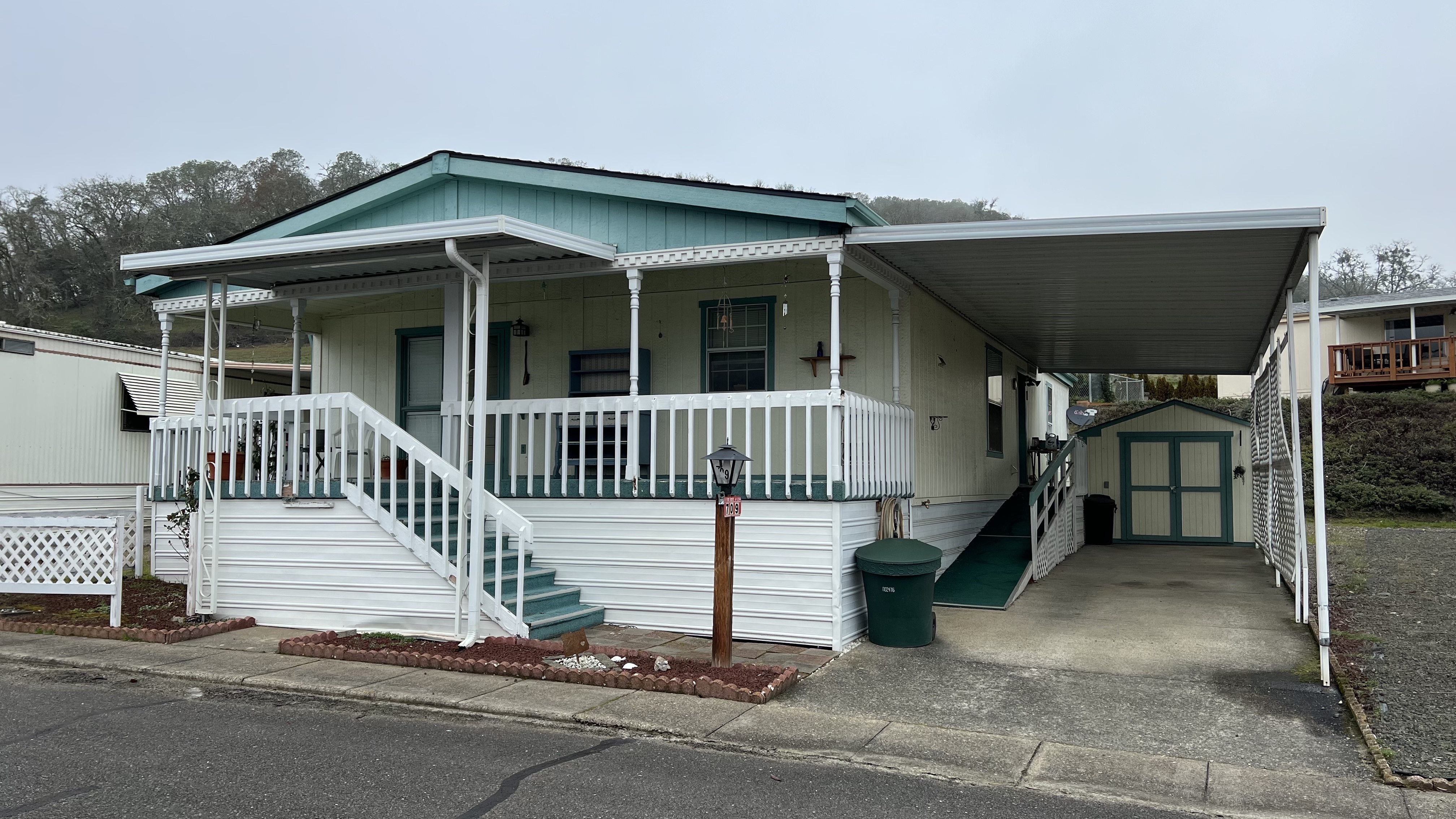 709 Shadow Ranch Lane header image.