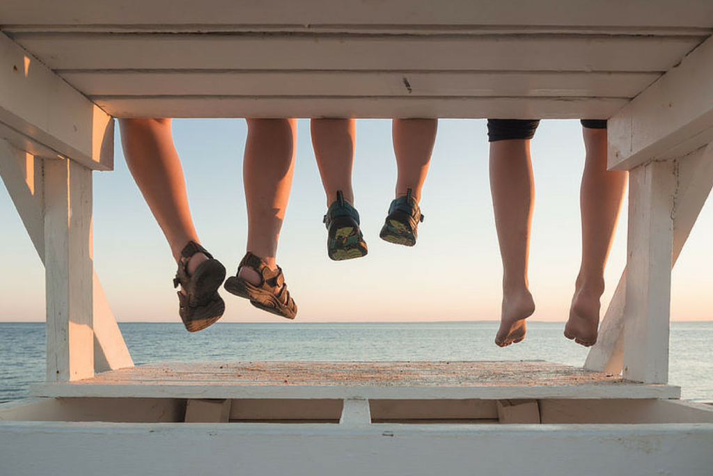 Brewster Beaches: Your Bay Side Vacation header image.