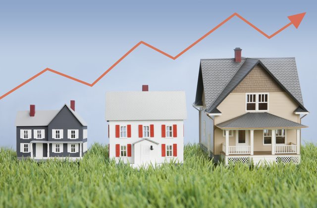 Different Ways to Invest in Real Estate header image.