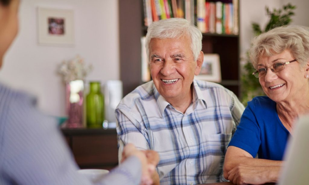 Transitioning into Senior Living: Community Resource header image.