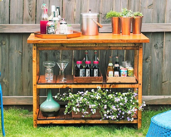Simple and Budget Friendly Outdoor Bar Ideas header image.