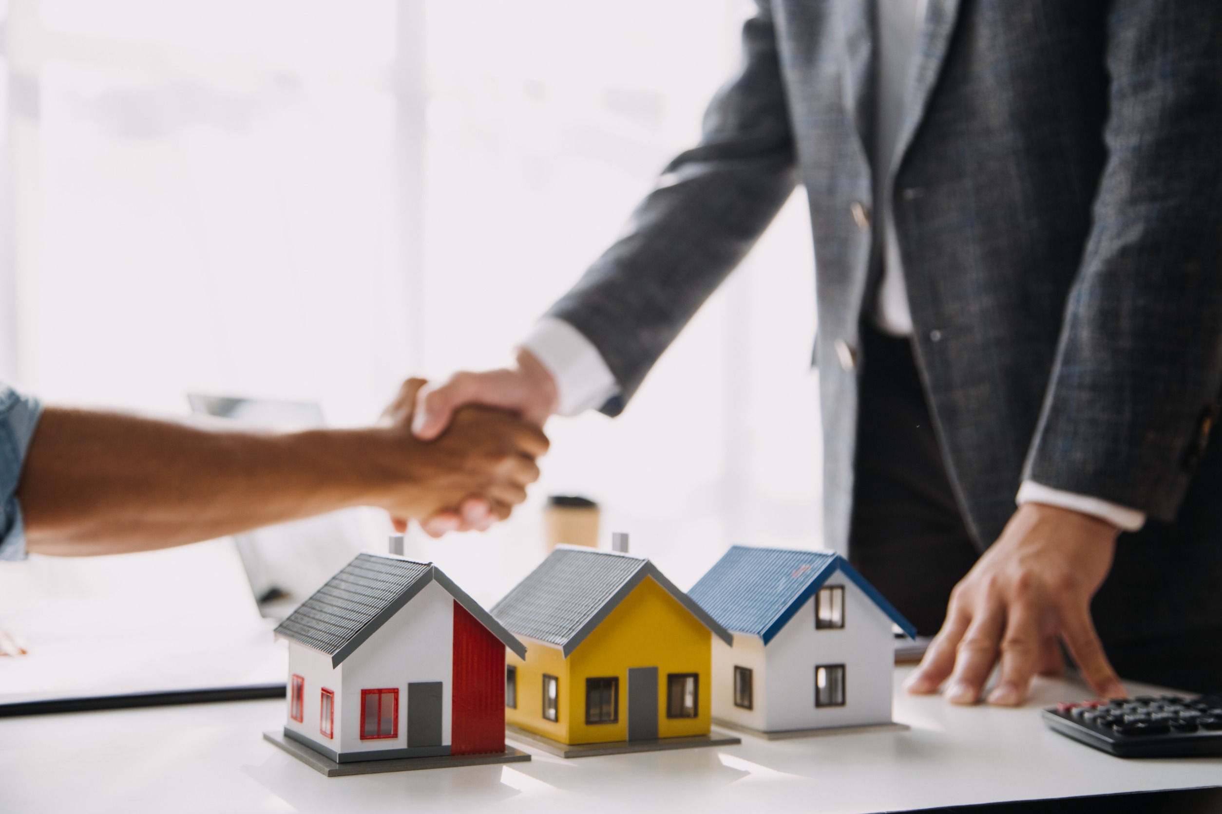 5 Things to Know When Buying a House in Mountain Home, Arkansas header image.