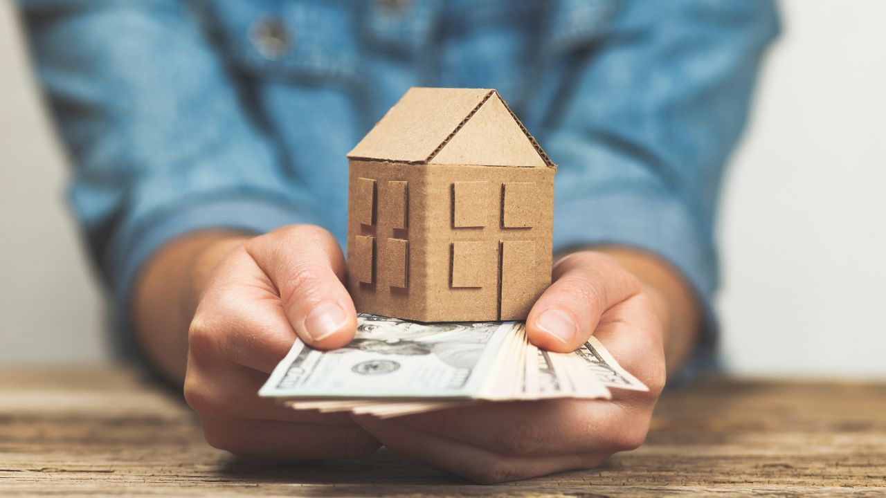 3 Reasons Why Home Prices Might Stay High header image.