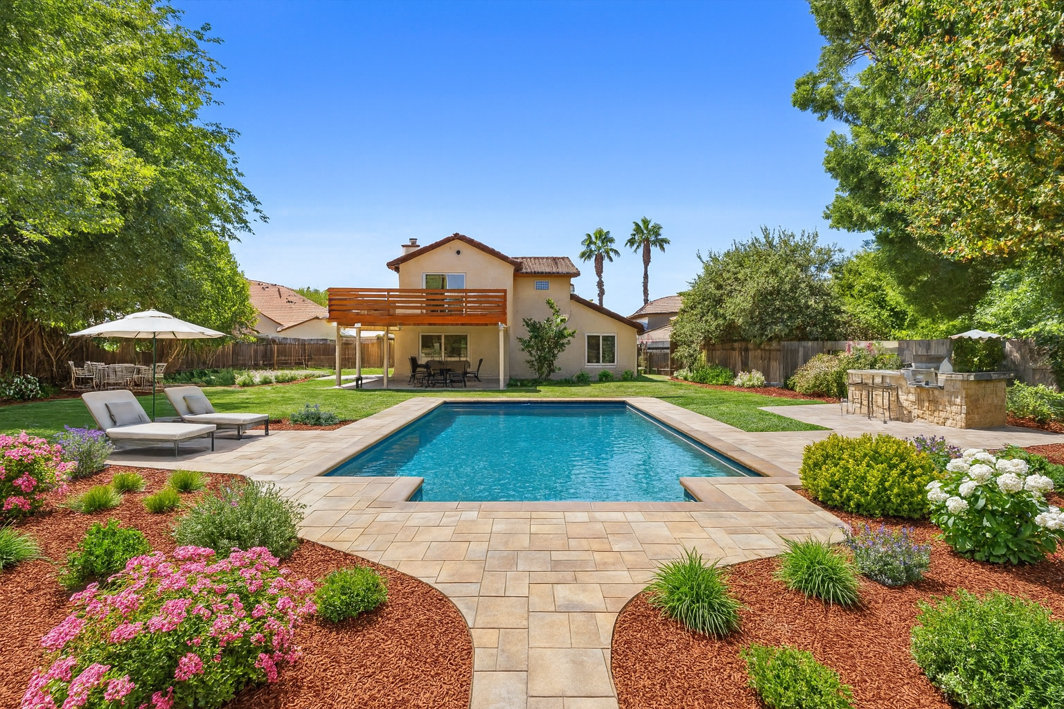 Digital rendering showing possibility of pool in backyard