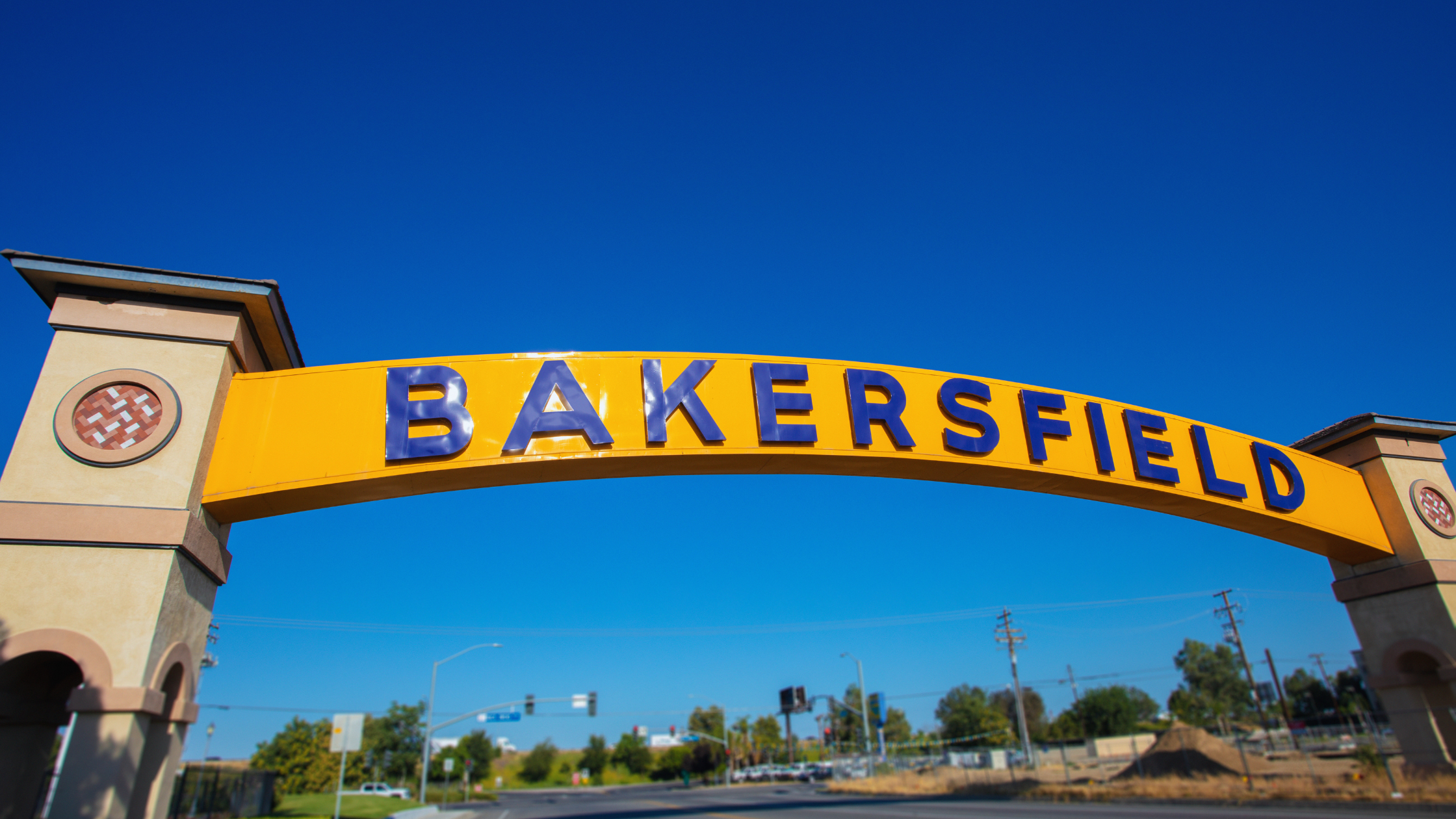 Are Home Prices in Bakersfield and Kern County Decreasing? Here’s What You Need to Know header image.