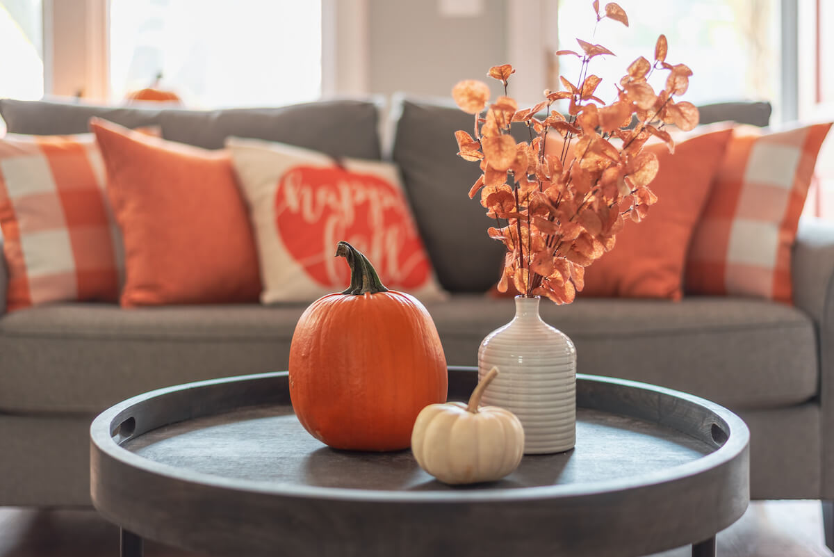 Cozying Up Your Home for Fall: Decor Tips for a Warm and Inviting Space header image.