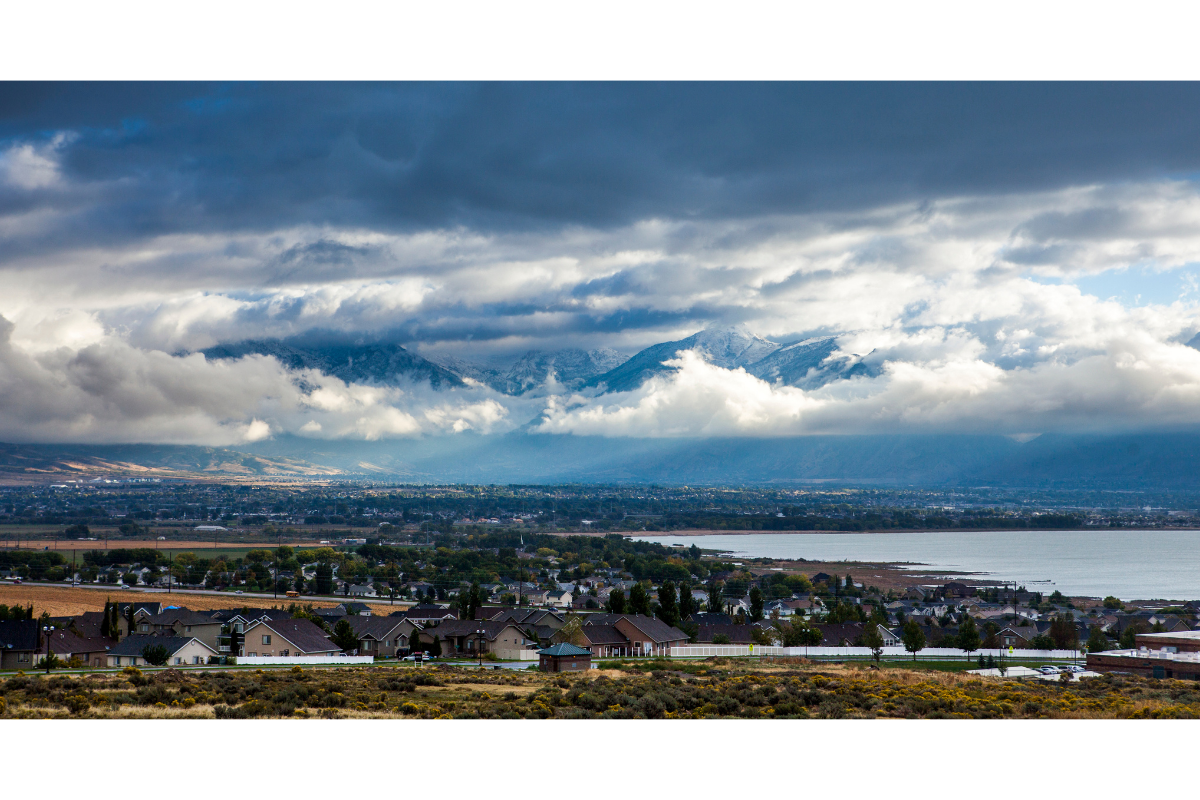 Lehi Unveiled: The Pros and Cons of Living in Utah's Tech Oasis header image.