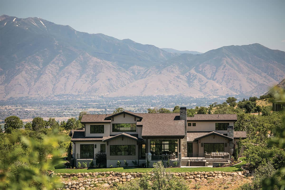 Tips to Pay Off Your Mortgage Early header image.